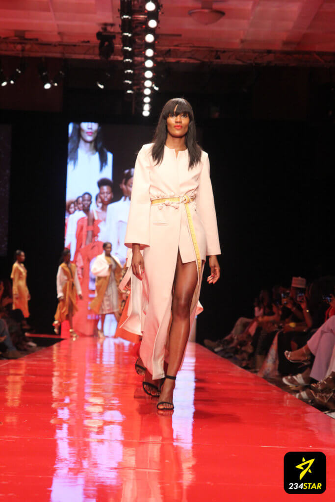 9 Times Nigerian Supermodel & Mum Of 2, Ojy Okpe Owned The Runway At ...