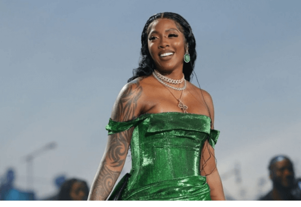Tiwa Savage was not left behind as she gave an outstanding performance of her hit single ‘Keys To The Kingdom’ at the King Charles III concert at Windsor Castle, United Kingdom.
